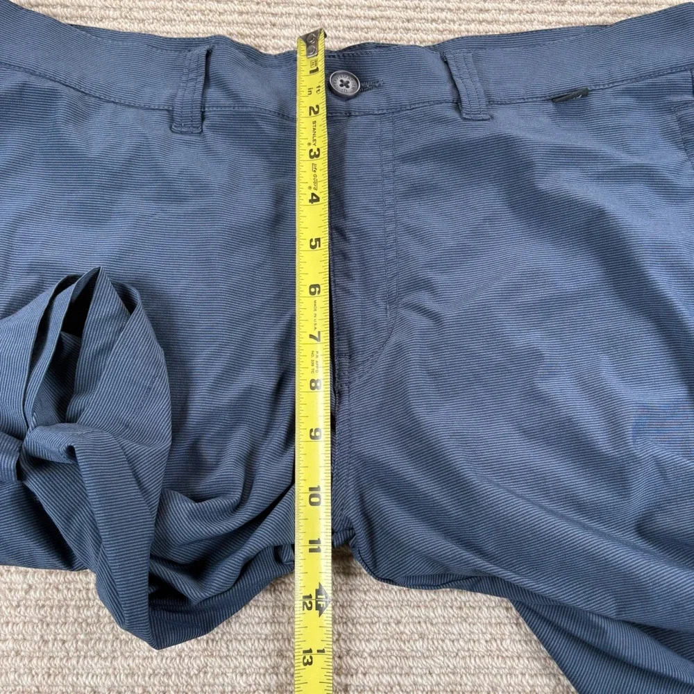 TravisMathew Golf Shorts Mens 34 Blue Micro Stripe Performance Athleisure Preppy